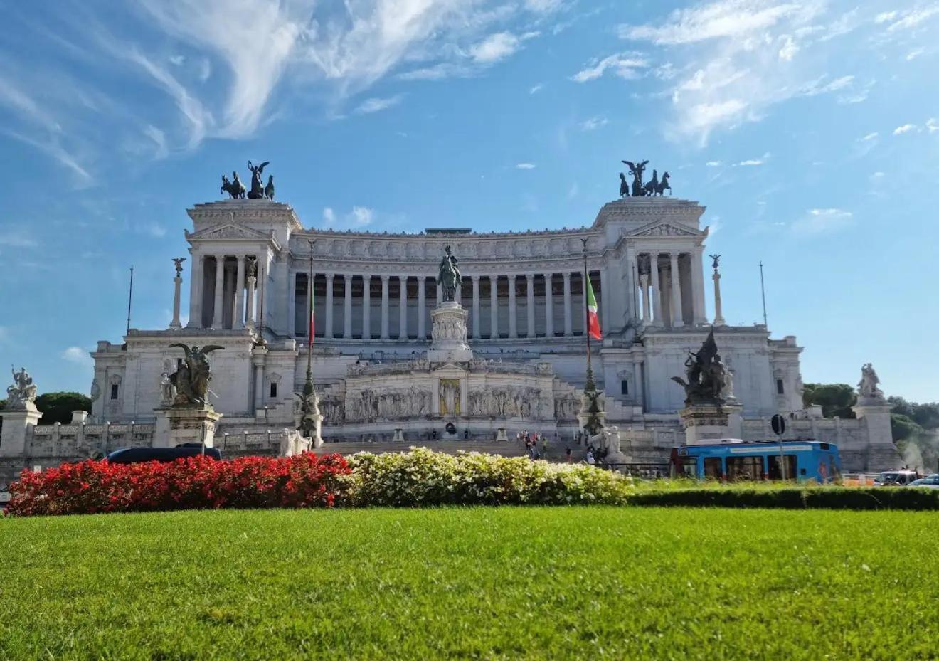 Rome Termini Down-Town Accommodation — Photos 1